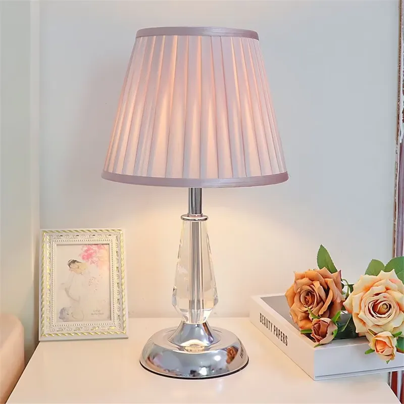프랑스풍의 창의적인 크리스탈 테이블 램프, 거실, 침실 - Light Switch 리뷰 및 가격